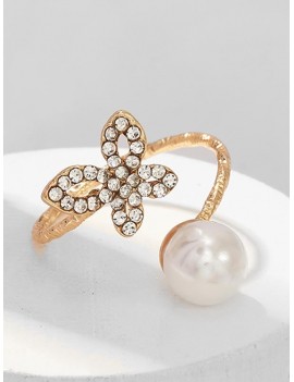 Hollow Butterfly Faux Pearl Ring - Gold