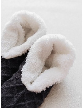 Fleece Rhombus Floor Slip-on Socks - Black